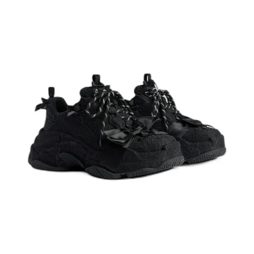 Triple S Lace Sneaker