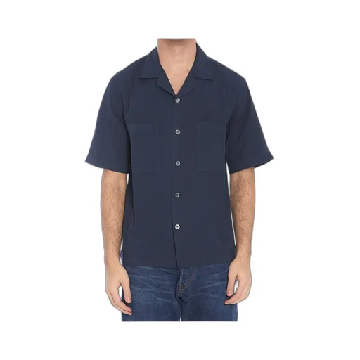 Short Sleeved Buttoned Shirt