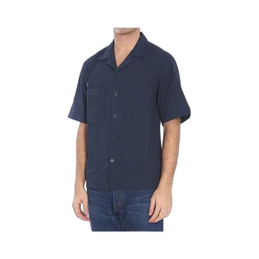 Short Sleeved Buttoned Shirt