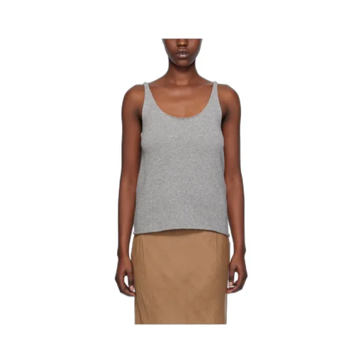 Curled Design Vest