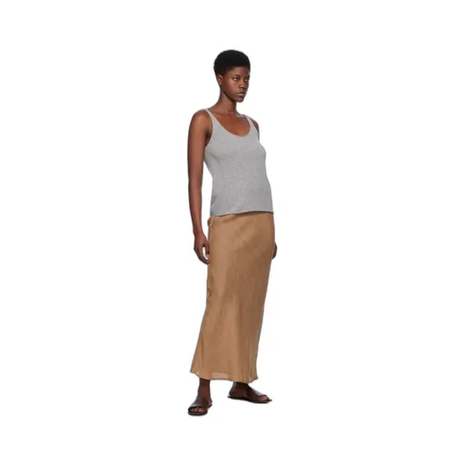 Curled Design Vest