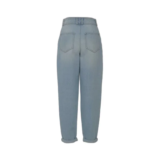 Pleated Tapered Jeans