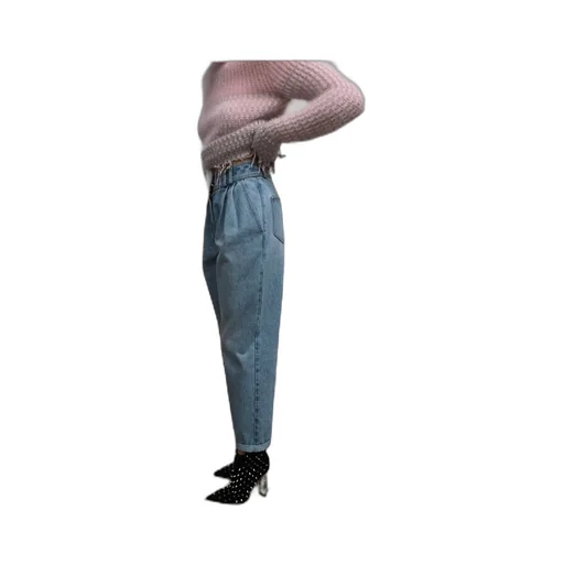 Pleated Tapered Jeans