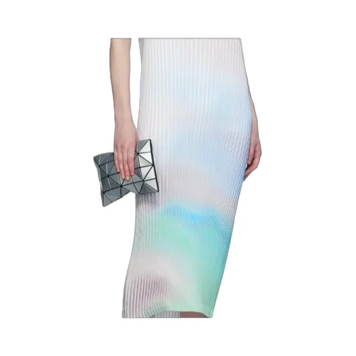 Lucent Clutch