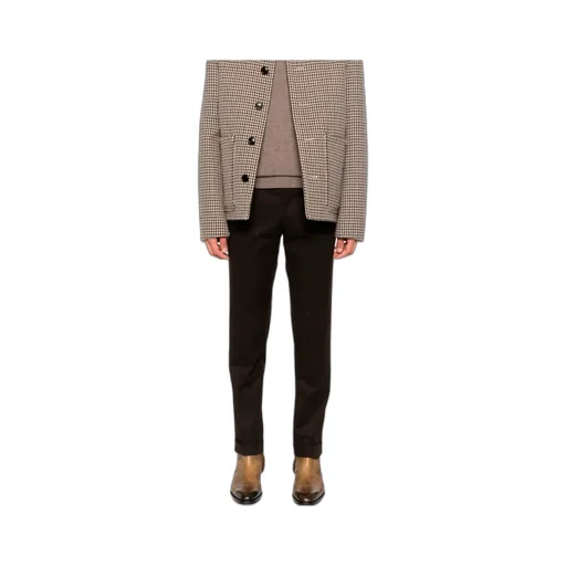 Chinos