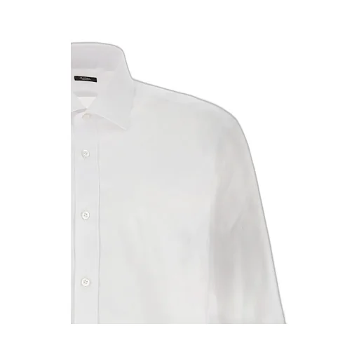 Long-Sleeved Buttoned Shirt