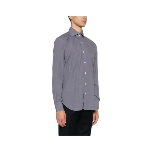 Long-Sleeved Shirt
