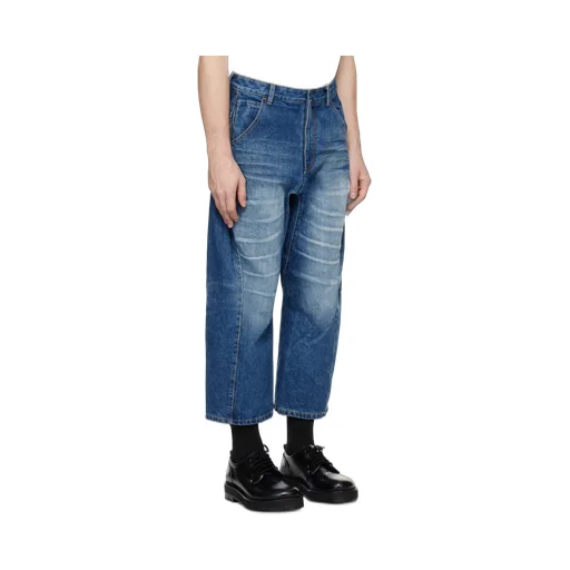 Belt-Loop Jeans