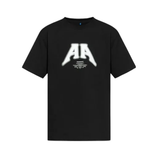 Short-Sleeved T-Shirt