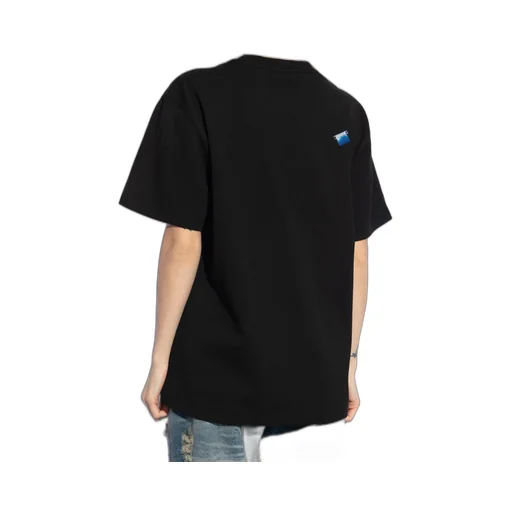 Short-Sleeved T-Shirt