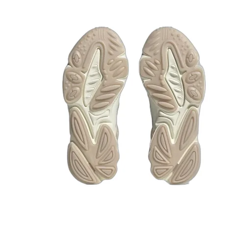 Round-Head Sneakers