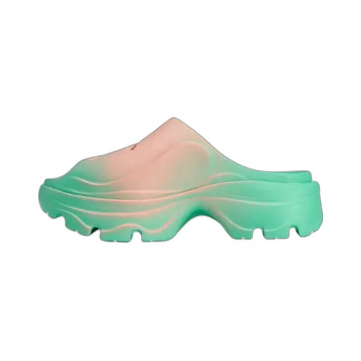 Clogs