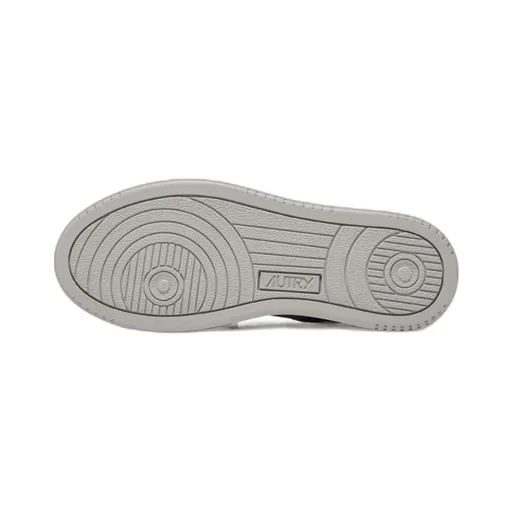 Logo Patch Low-Top Sneakers