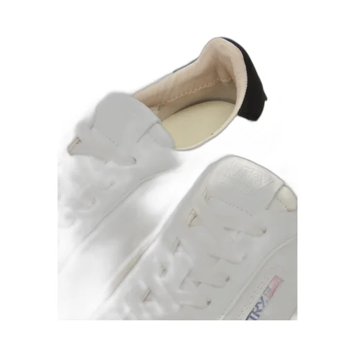 Low Top Sneakers