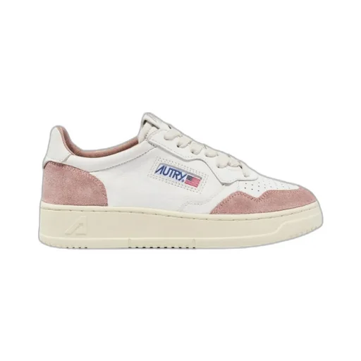 Medalist Low-Top Sneakers