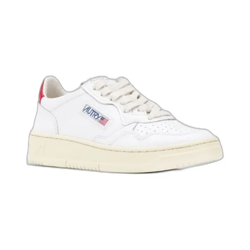 Low-Top Sports Shoes