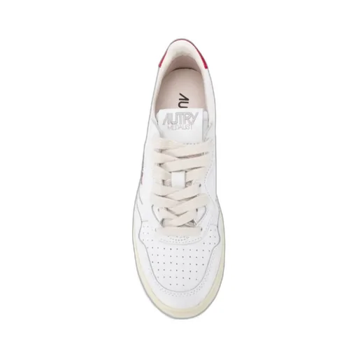 Low-Top Sports Shoes