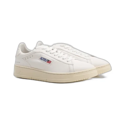 Dallas Low-Top Sneakers
