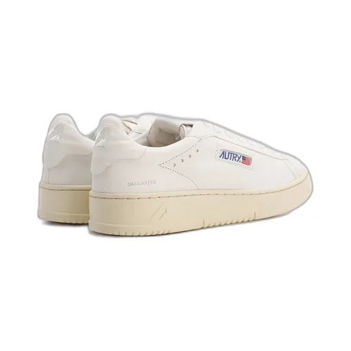 Dallas Low-Top Sneakers