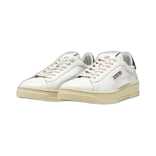 Dallas Low-Top Sneakers