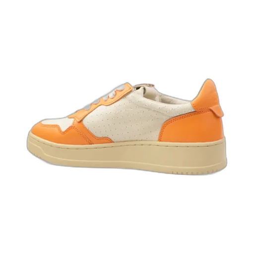 Colourblock Round-Toe Lace-Up Sneakers