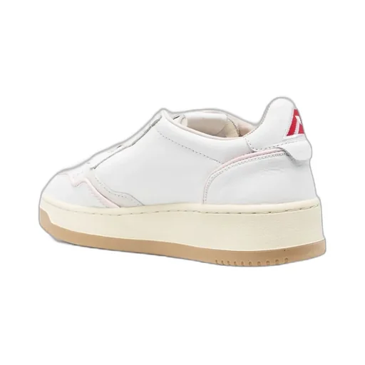 Low-Top Sports Shoes