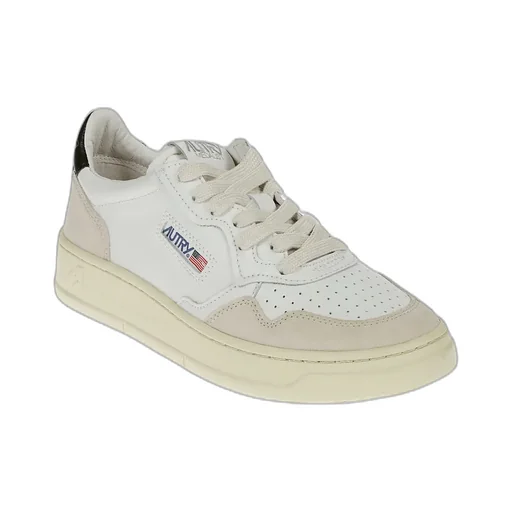 Medalist Low Sneakers