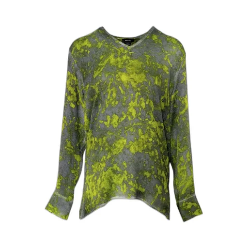 Long-Sleeved Top