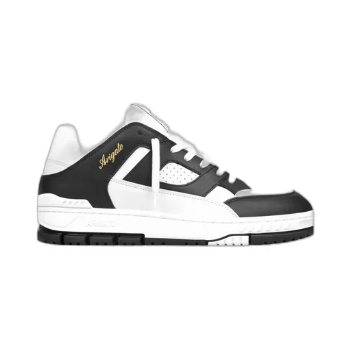 Round-Head Sneakers