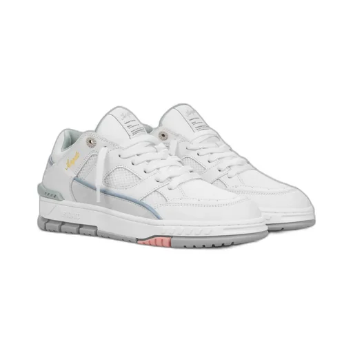 Area Sneakers