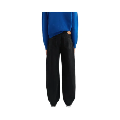 Zine Straight-Leg Jeans
