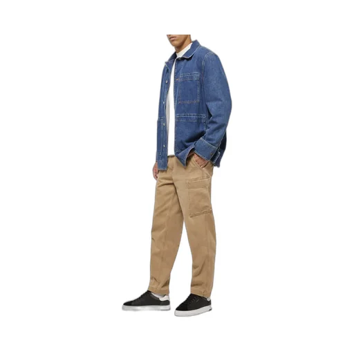 Round Head Low Top Sneakers
