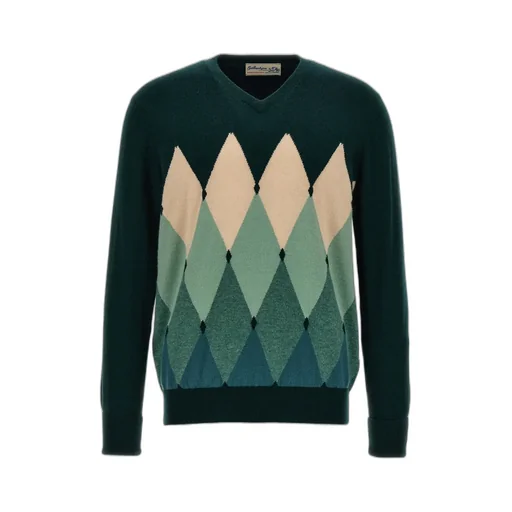 Diamond Pattern V-Neck Jumper