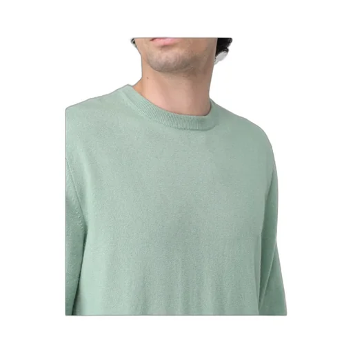 Crew-Neck Long Sleeved Jumper