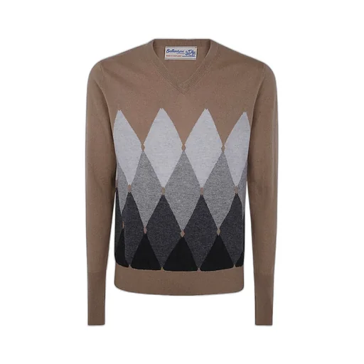 Diamond-Pattern V-Neck Sweater