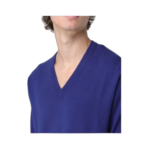 V-Neck Cashmere Jumper