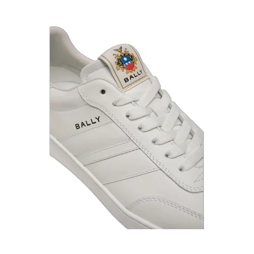 Retro Crest Sneakers