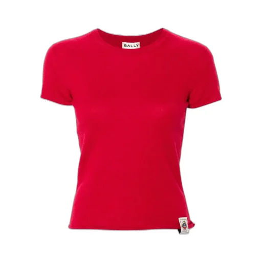 Short-Sleeved T-Shirt
