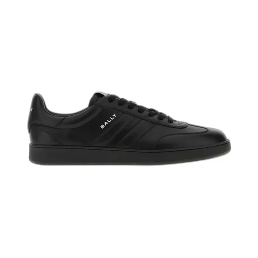 Retro Crest Lace-Up Sneakers