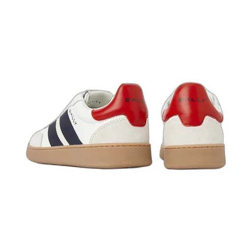 Round Toe Casual Shoes