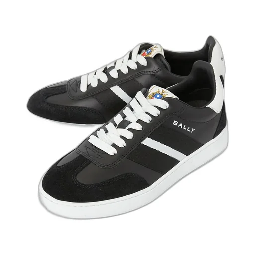 Round-Toe Casual Shoes