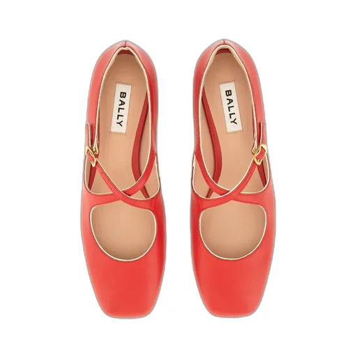 Strapped Flat Shoes