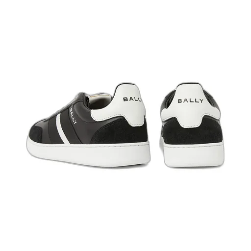 Round-Toe Casual Shoes