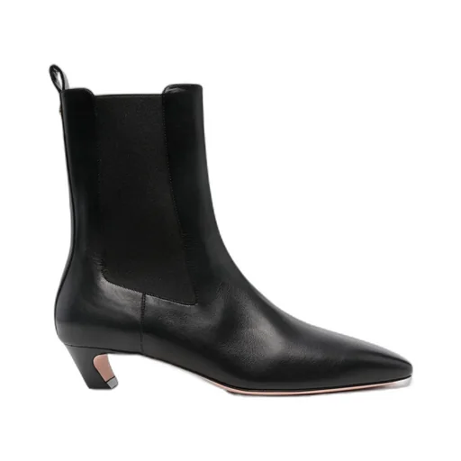 Pointed Short Boots