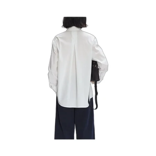Buttoned Long-Sleeved Shirt