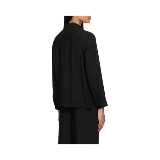Long Sleeved Buttoned Shirt
