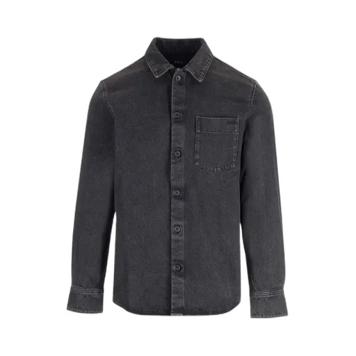 Long-Sleeved Buttoned Shirt
