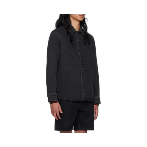 Long-Sleeved Buttoned Shirt