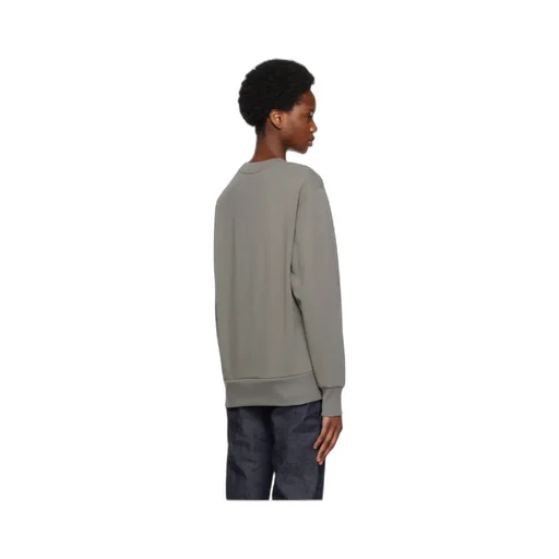 Long-Sleeved Round-Neck Sweater