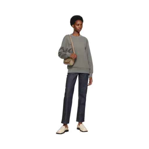 Long-Sleeved Round-Neck Sweater